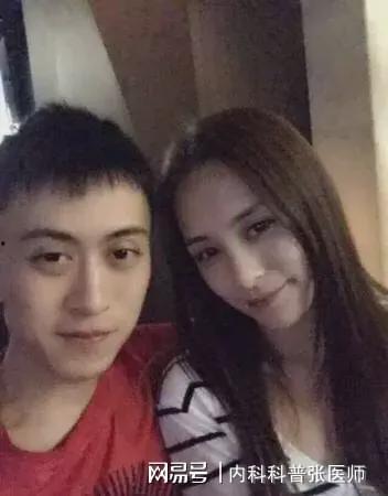 大瓜爆料新恋情最新消息,大瓜爆料,明星甜蜜恋情引关注 第2张 大瓜爆料新恋情最新消息,大瓜爆料,明星甜蜜恋情引关注 第2张